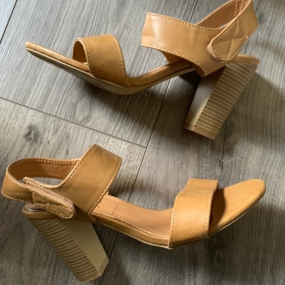 Nude Tan Ankle Heels - Picture 1 of 4